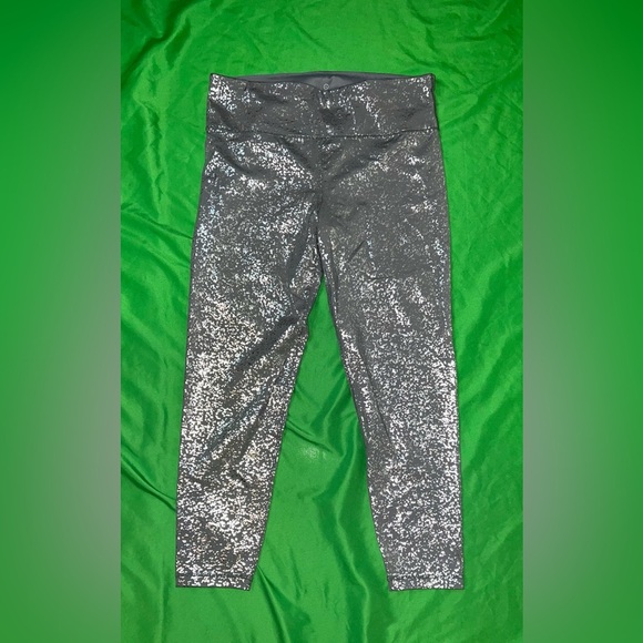 Sweaty Betty Gray Metallic Leggings size Large - Picture 2 of 5